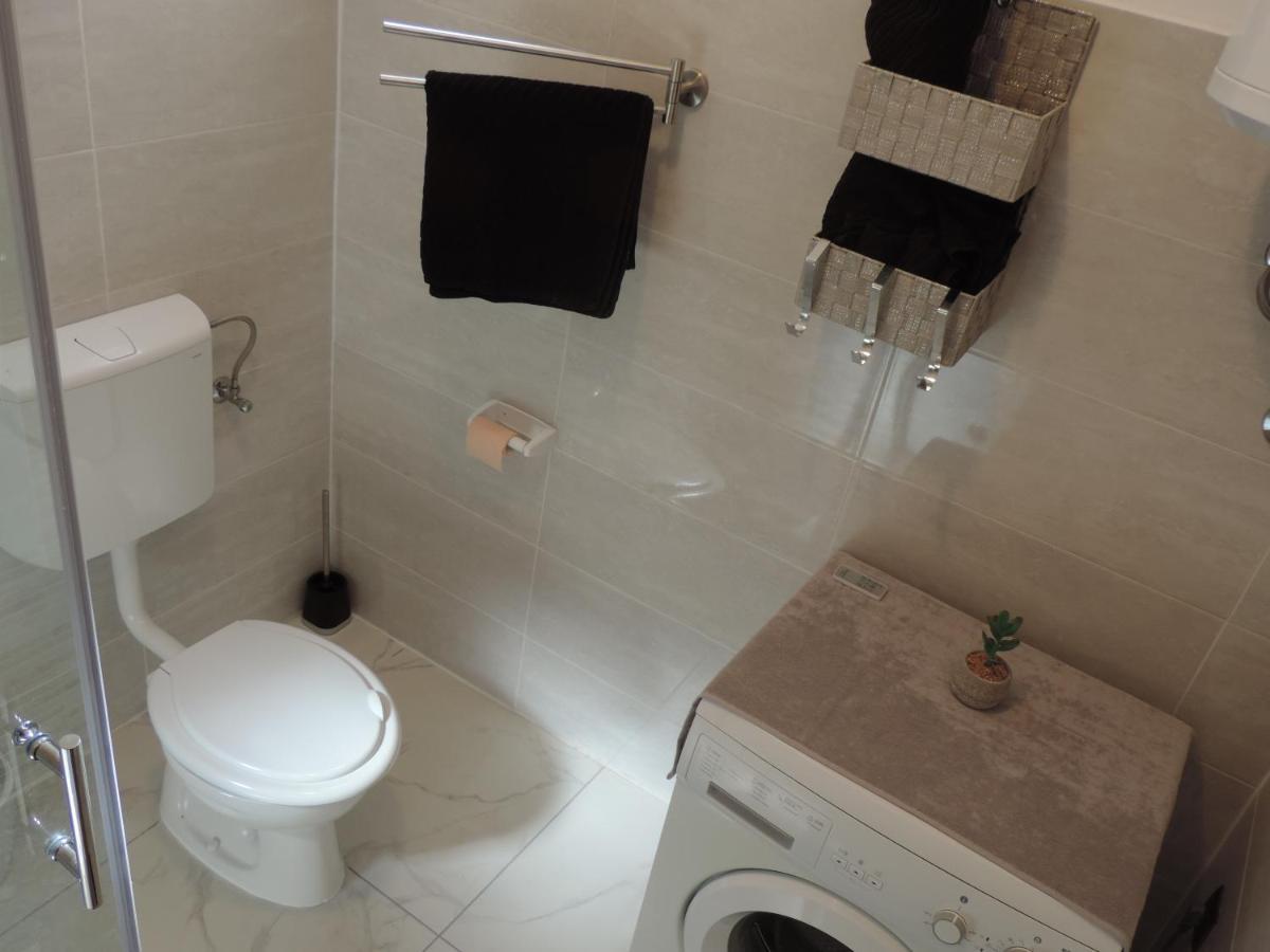 Apartment Carla สปลิท ภายนอก รูปภาพ